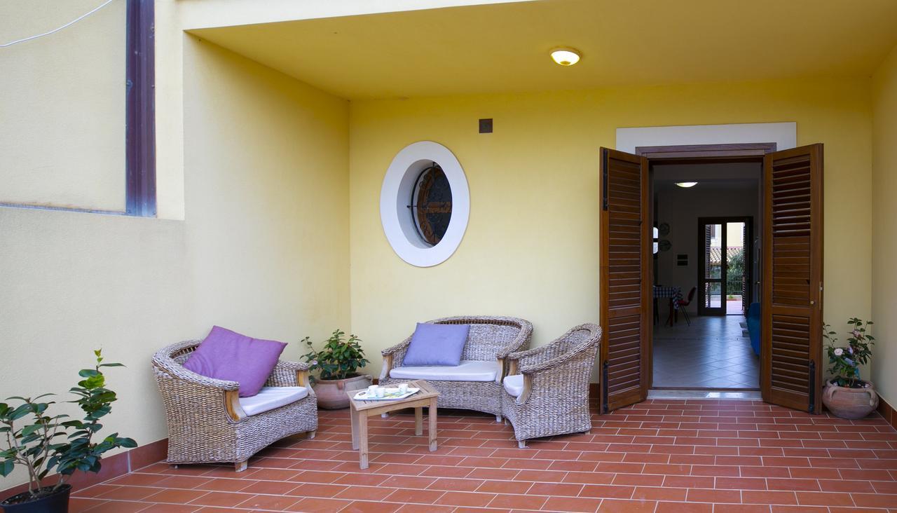 Residence Eneide Valderice Exterior foto